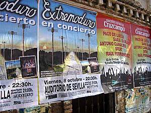 Carteles urbanos.