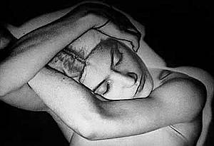 Fotografía de El velo. Man Ray.
