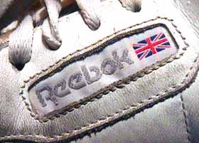 Marca Reebok.